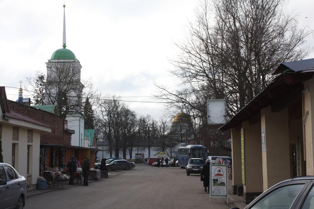 Гостиница 12 Месяцев Печоры Экстерьер фото